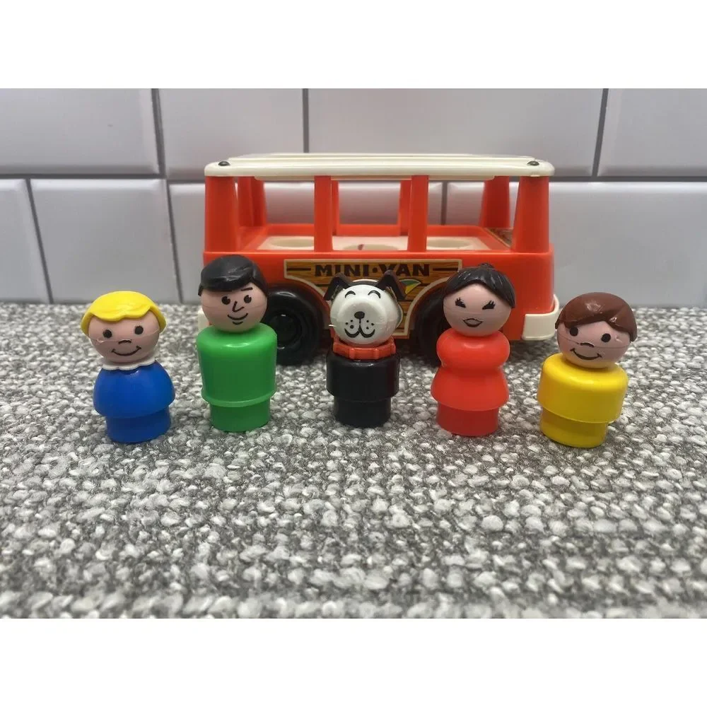 Fisher Price VTG‎ Mini Van Car With Family People Dog 1969 HG8